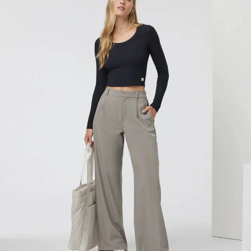 Vuori Women's Long Sleeve Pose Scoop Tee Black Sz L - Picture 6 of 12